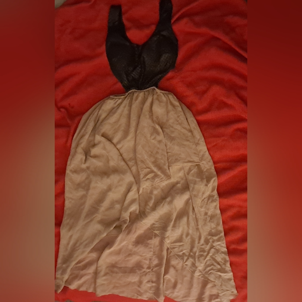 Cut Out Tanktop Dress